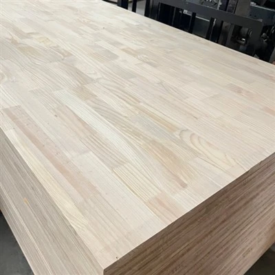 Radiata Pine Finger Joined Board of Cabinet Make